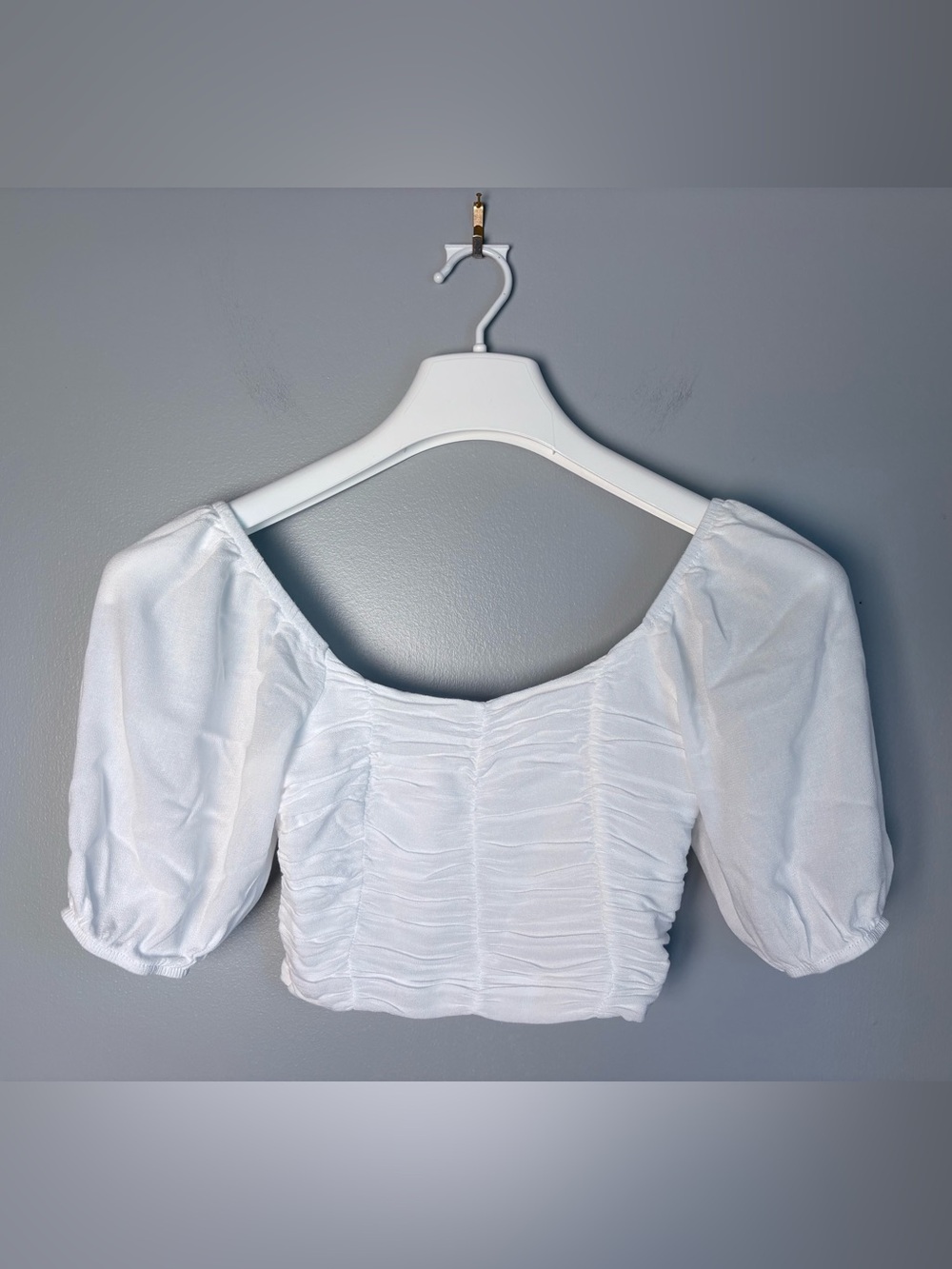 Altard State White Ruched Puff Sleeve Linen Blend Crop Top Sweetheart Cottagecor